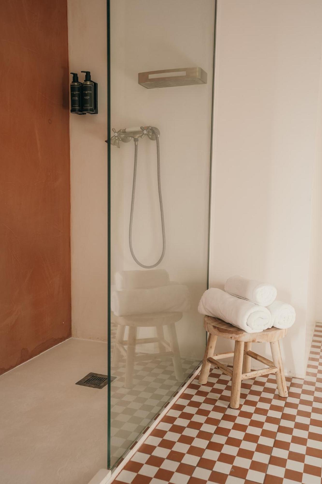 El Niu De Martinet Hotell Exteriör bild